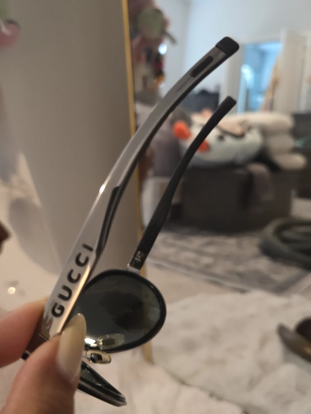 Gucci sleek aviator